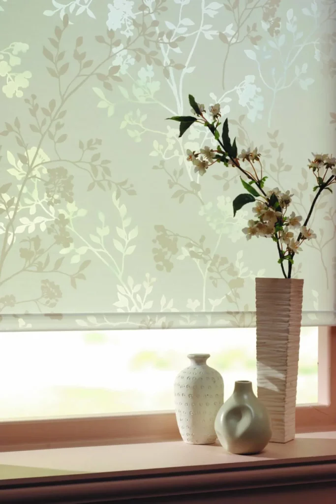 LL_Roller_Blossom_Spring_C1-1-scaled-opti