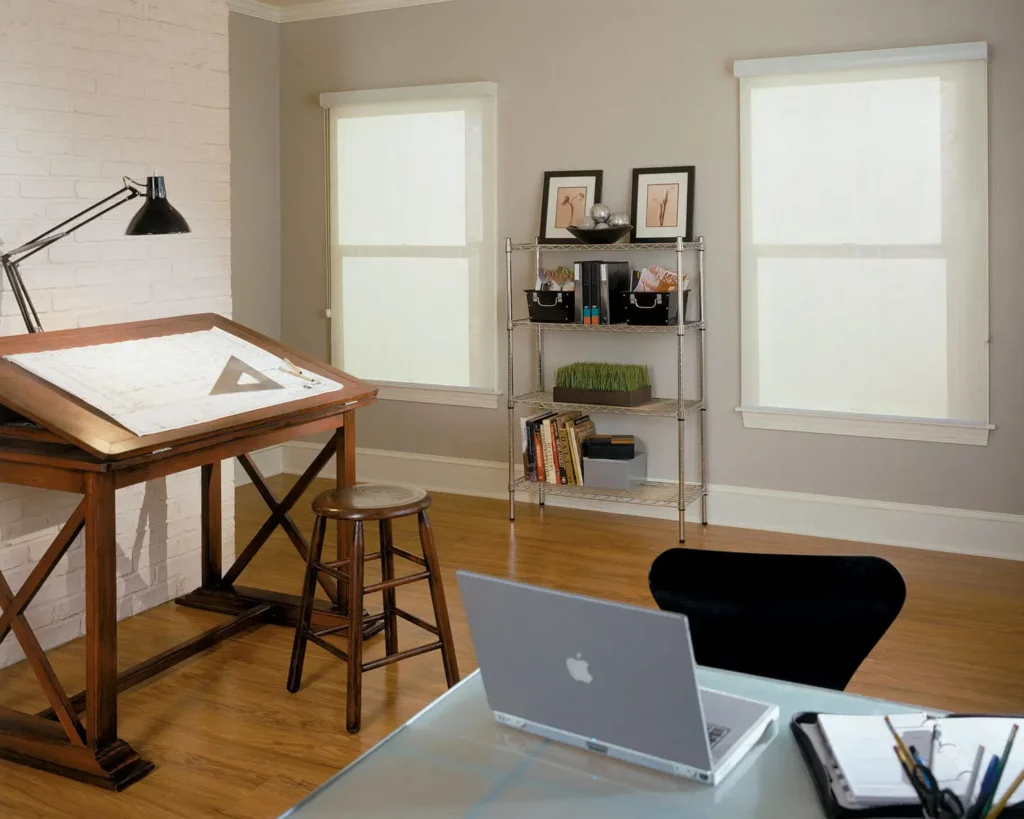 SUN-004-OfficeClsd-opti